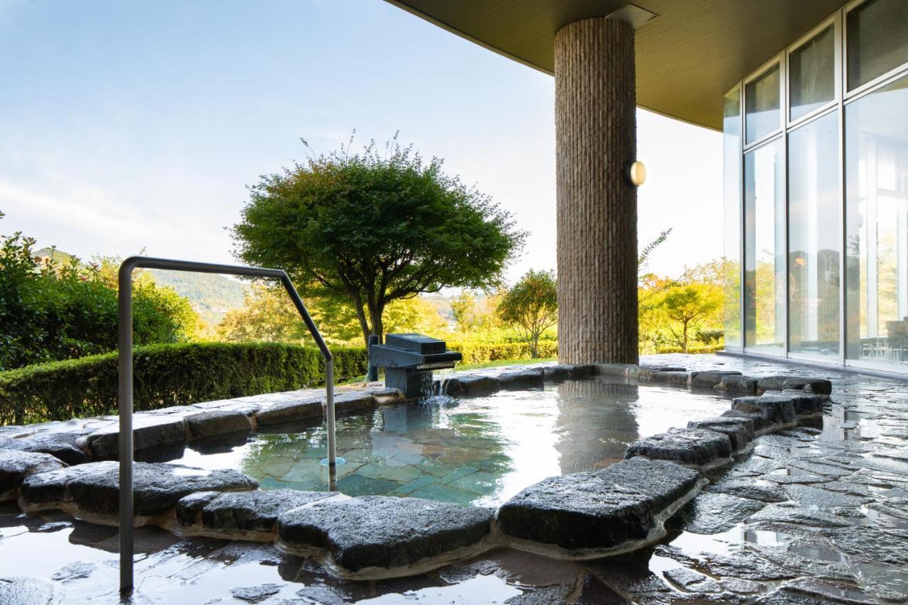 Enakyo Onsen Hotel Yuzuriha ภายนอก รูปภาพ