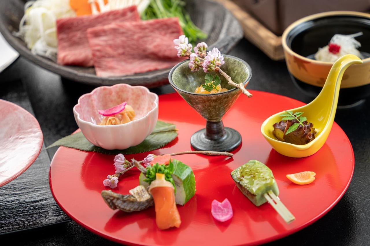 Enakyo Onsen Hotel Yuzuriha ภายนอก รูปภาพ