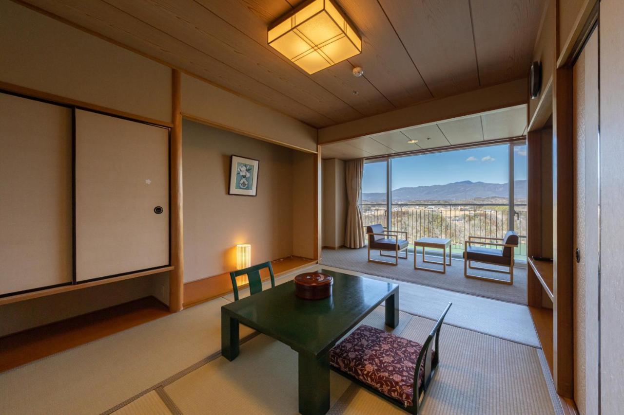 Enakyo Onsen Hotel Yuzuriha ภายนอก รูปภาพ