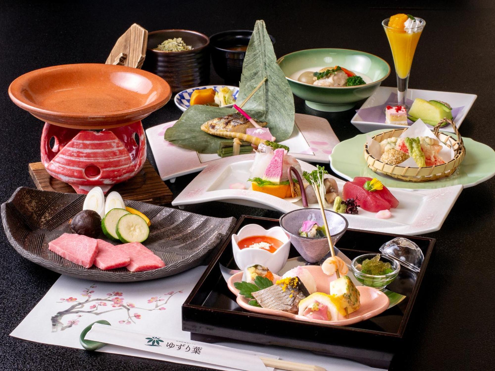 Enakyo Onsen Hotel Yuzuriha ภายนอก รูปภาพ